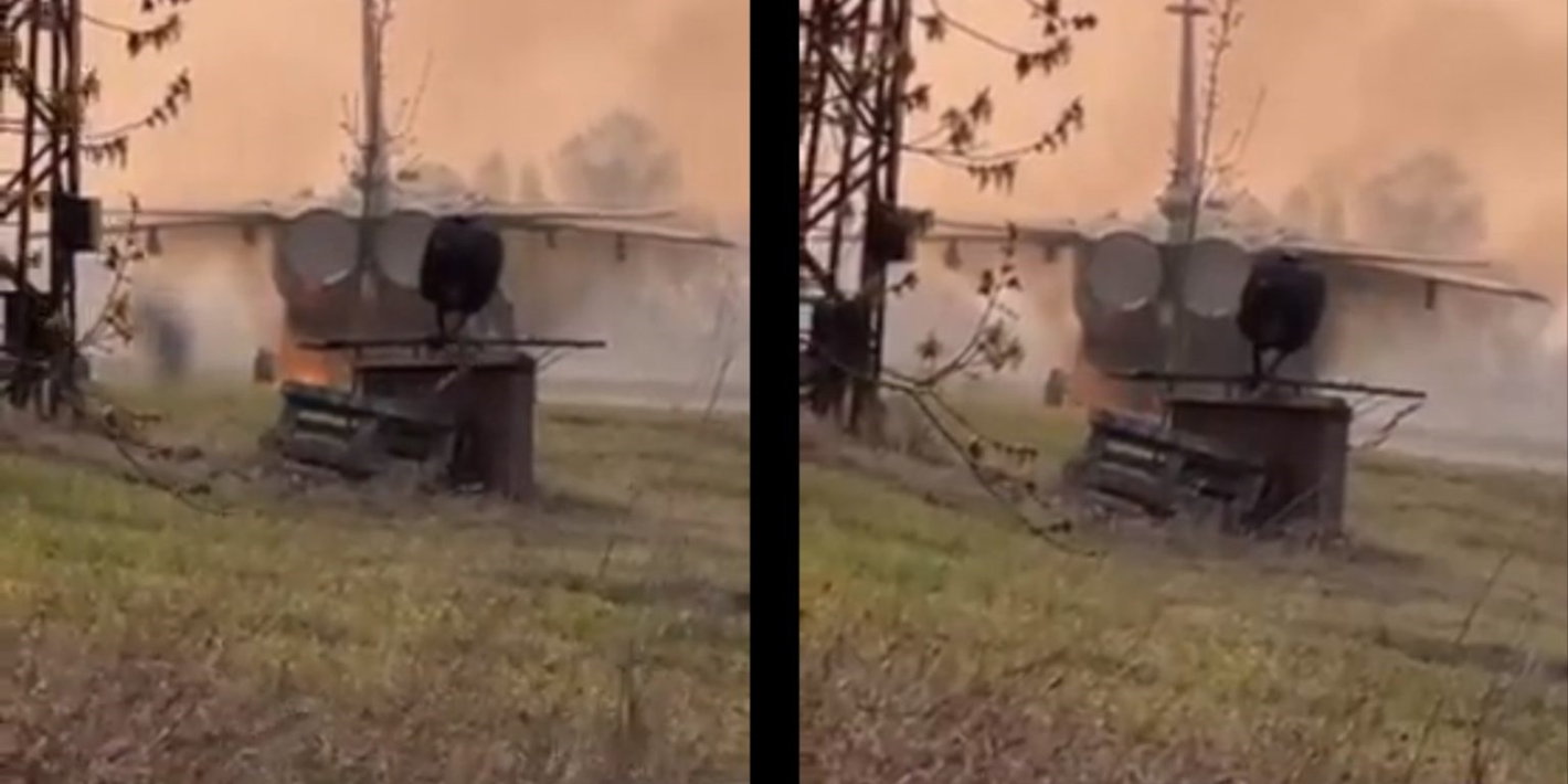 Rebeldes incendian avión militar Su-24 en planta de aviación Sukhoi