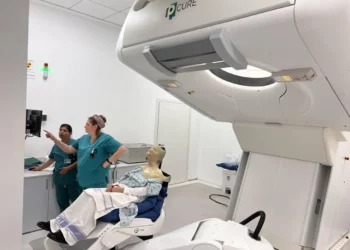 Israel revoluciona el tratamiento del cáncer con terapia de protones