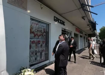 Funcionario de Embajada Israelí en París organiza disturbios contra el ministro Bezalel Smotrich