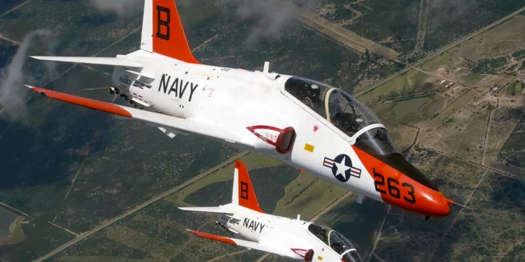 T-45A Goshawk: excelencia y versatilidad en un avión de entrenamiento