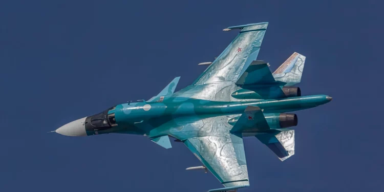 El Su-34: El caza ruso que está siendo cazado en Ucrania