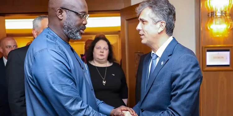 Presidente de Liberia de visita en Israel promete embajada en Jerusalén