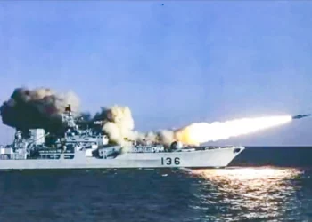 Moskit P-270 de Rusia hunde corbeta ucraniana en impresionante demostración