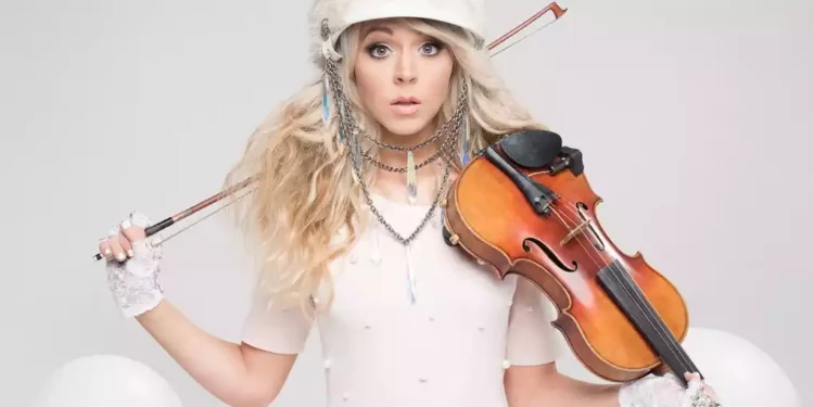 Foto sin fecha de la violinista Lindsey Stirling. (Cortesía de PR)