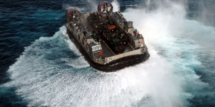 Textron Systems recibe contrato de 241 M$ para LCAC Clase 100