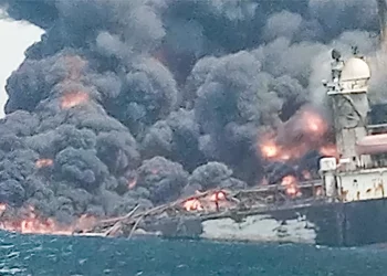 Nigeria bombardea buques petroleros en Níger en ataque aéreo