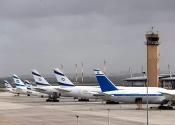 Huérfano ucraniano detenido y liberado en el aeropuerto de Israel