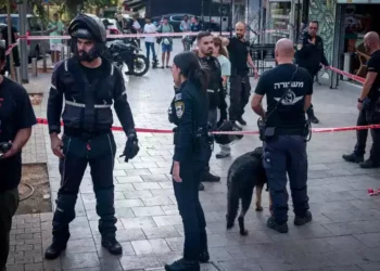 Delincuencia árabe: Hombre herido en tiroteo en Tel Aviv