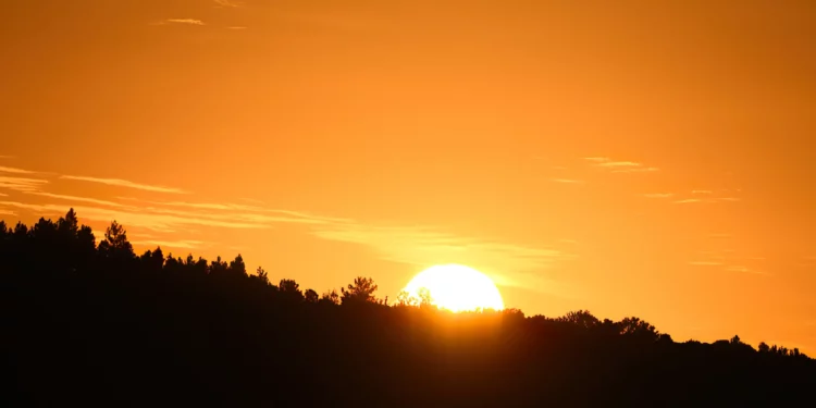 Israel enfrenta nueva ola de calor con temperaturas ascendentes