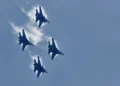 Nueve cazas rusos cercan a un avión de combate ucraniano