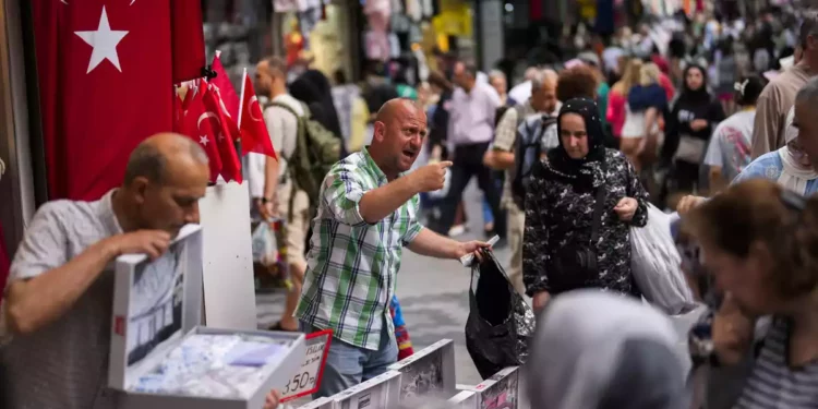 Arrestan a israelí en Turquía por supuesto robo de objeto antiguo