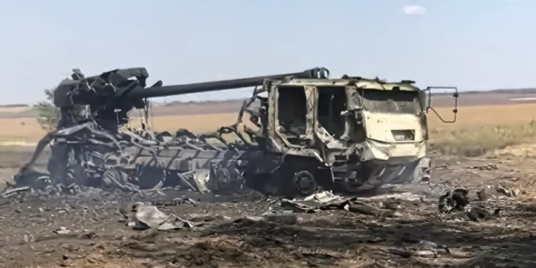 El “cadáver” de un Caesar SPH Tatra T815 en Ucrania