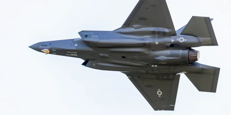 La República Checa invierte en 24 cazas F-35 estadounidenses