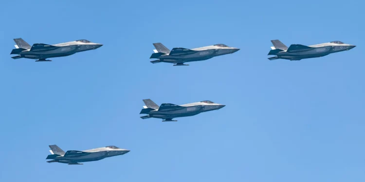 El F-35i “Adir”: La más portentosa versión del caza F-35