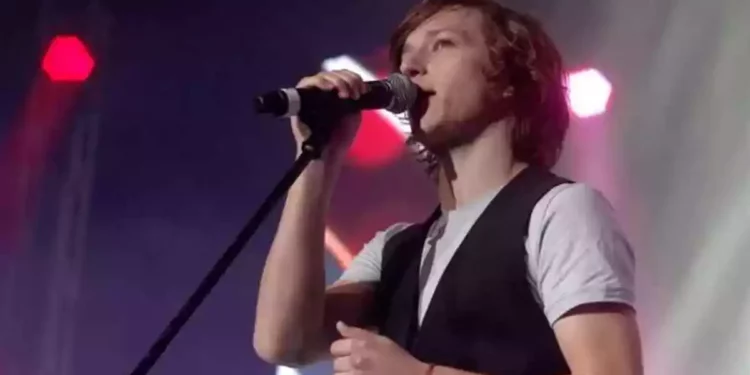 Cantante Lee Biran se niega a trabajar en Shabat