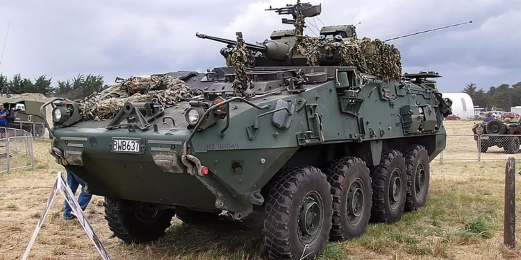 Canadá completa la entrega a Chile de 22 vehículos NZLAV 8x8