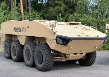 Acuerdo Patria y Japan Steel Works fabricarán AMV XP 8×8 en Japón