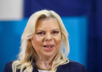 Sara Netanyahu hospitalizada tras viaje a Chipre