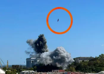 Ucrania ataca el cuartel general de la armada rusa en Crimea