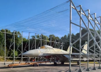 Cazas rusos en hangares “antidrones”: ¿medidas desesperadas?