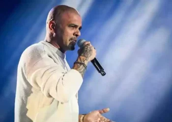 Cantante Eyal Golan habló de los disturbios en Yom Kipur