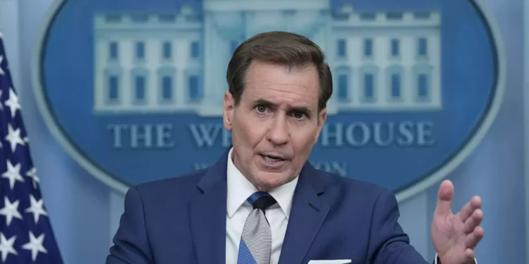 El portavoz del Consejo de Seguridad Nacional de EEUU, John Kirby, habla durante la sesión informativa diaria en la Casa Blanca en Washington, el 12 de junio de 2023. (AP Photo/Susan Walsh)