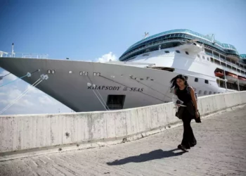 EE. UU. envía crucero para evacuar a sus ciudadanos de Israel