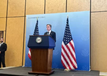 El Secretario de Estado estadounidense Antony Blinken ofrece una rueda de prensa en Tel Aviv, el 12 de octubre de 2023. (Lazar Berman/Times of Israel)