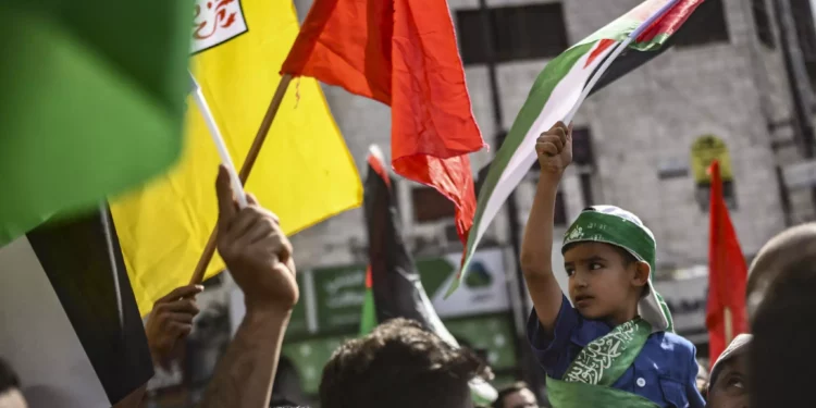 Manifestaciones en Ramala al grito de “Liberen Gaza”