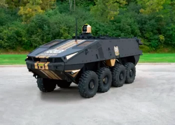 General Dynamics presenta el robótico militar StrykerQB