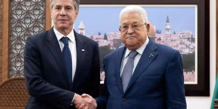 Blinken y Abbas impulsan “la seguridad y libertad” de los palestinos