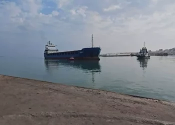 Un barco turco con hospitales móviles llega a Egipto cerca de Gaza