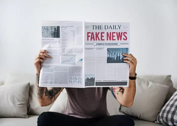 La vergonzosa colusión mediática con el terror