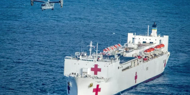Buque francés servirá como hospital flotante en la costa del Sinaí