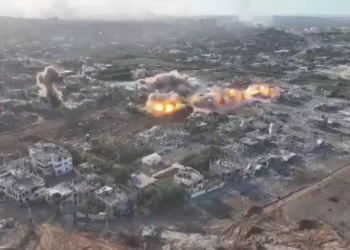 Las FDI vuelan una red de túneles de Hamás en el norte de Gaza