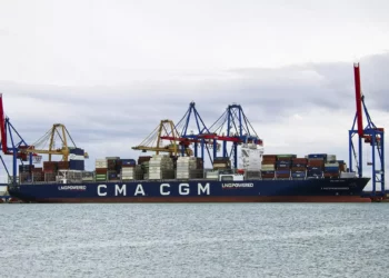 Navieras MSC y CMA CGM suspenden el paso por el mar Rojo