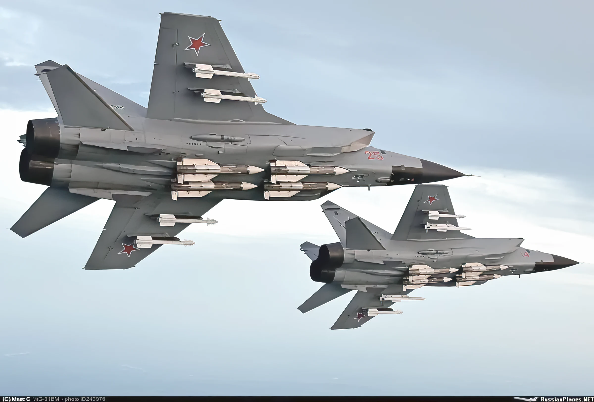 Derribo de MiG-29 Ucraniano por un R-37M desde un MiG-31 ruso