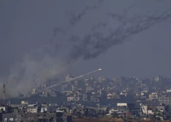 Hamás lanza cohetes a Ashdod tras romper el alto el fuego