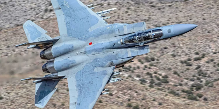 El F-15EX Eagle II releva al F.22 Raptor en el Pacífico