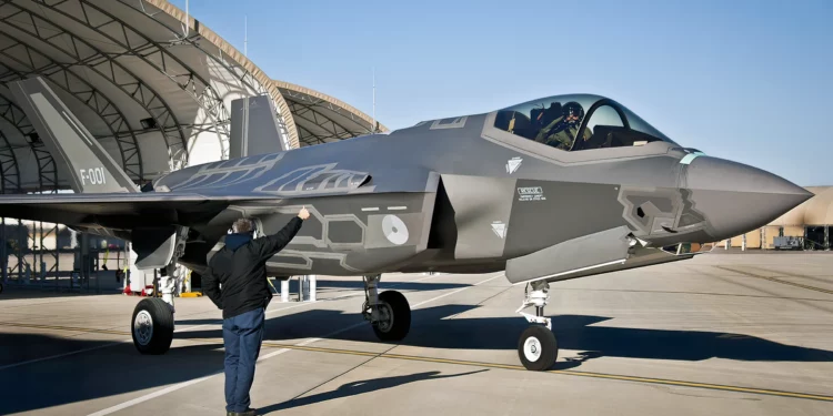 Primer F-35A Lightning II de la Real Fuerza Aérea de Países Bajos