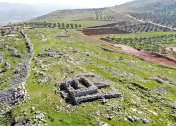 Altar de Josué vandalizado por árabes de la Autoridad Palestina