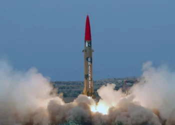 Pakistán ataca objetivos en Irán en represalia