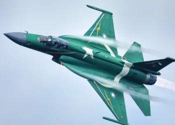 Pakistán amenaza a Irán con “graves consecuencias” tras intrusión aérea