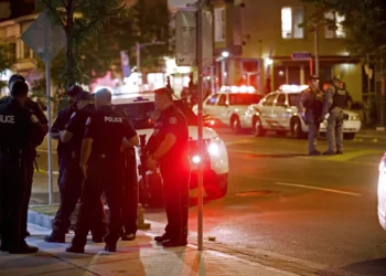 Incendio provocado en tienda de propiedad judía en Toronto