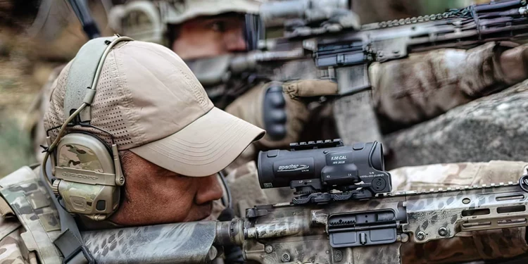 OTAN apoya a países miembros de NVO con Riflescopios