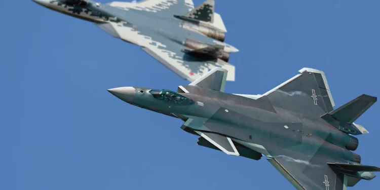 El Su-57 ruso y el J-20 chino desafían a EE. UU. en los cielos