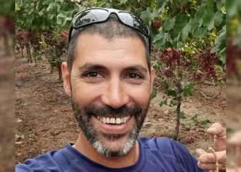 Tamir Adar fue asesinado el 7 de octubre y su cuerpo está en Gaza