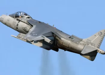 El piloto de un Harrier de EE. UU. derriba a siete kamikazes hutíes