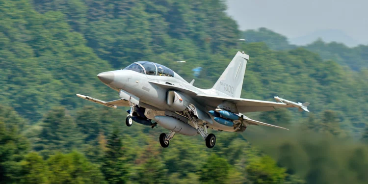 Malasia compra 18 aviones FA-50 por 920 millones a Corea del Sur