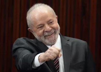 Israel representará a embajador de Brasil por afirmaciones de Lula